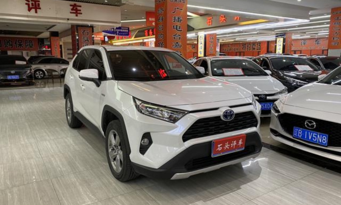 Toyota RAV 4 (под заказ)